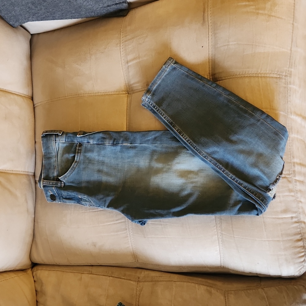 Blue skinny jeans